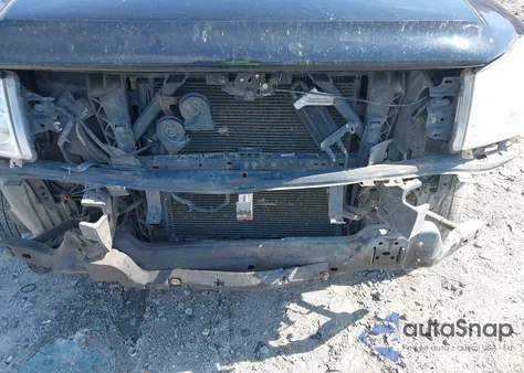 2015 Nissan Titan Pro-4X/S/Sl/Sv z USA, uszkodzony, nr VIN 1N6AA0EJ8FN513931